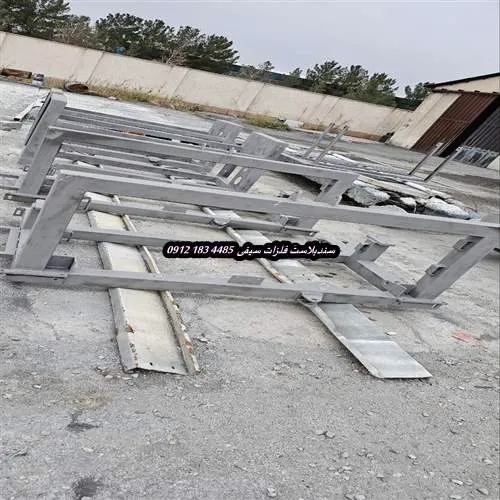 سندبلاست و رنگ آمیزی قطعات فلزی